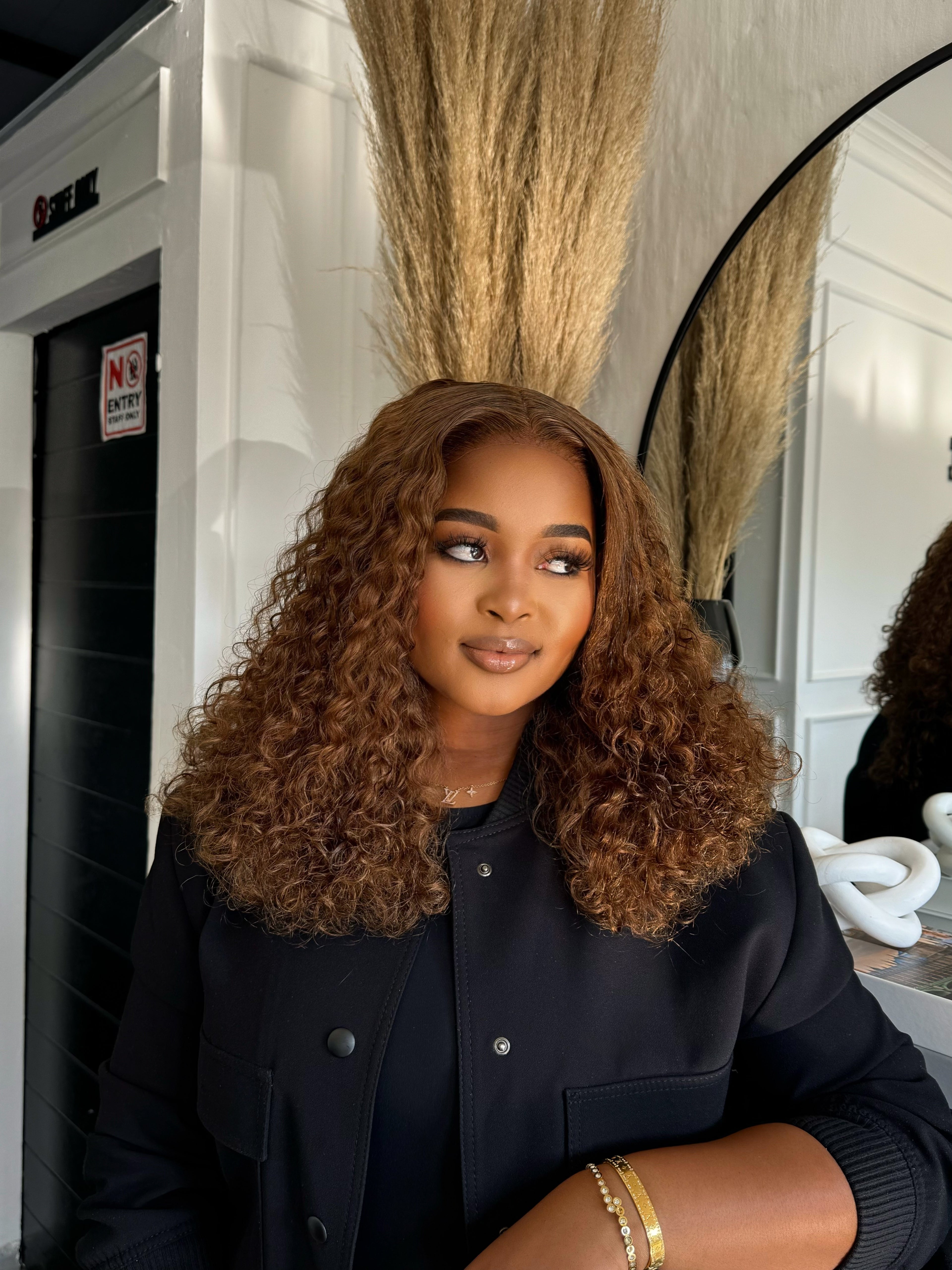 18” Caramel blonde Glueless Unit