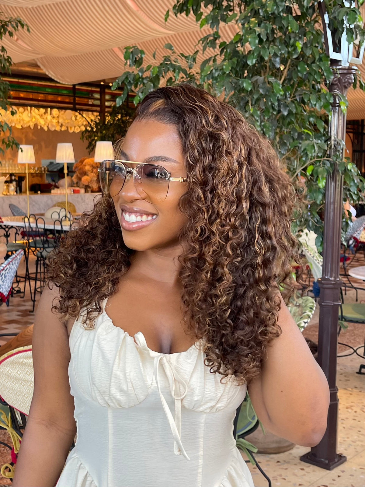 18” Curly Highlighted Unit
