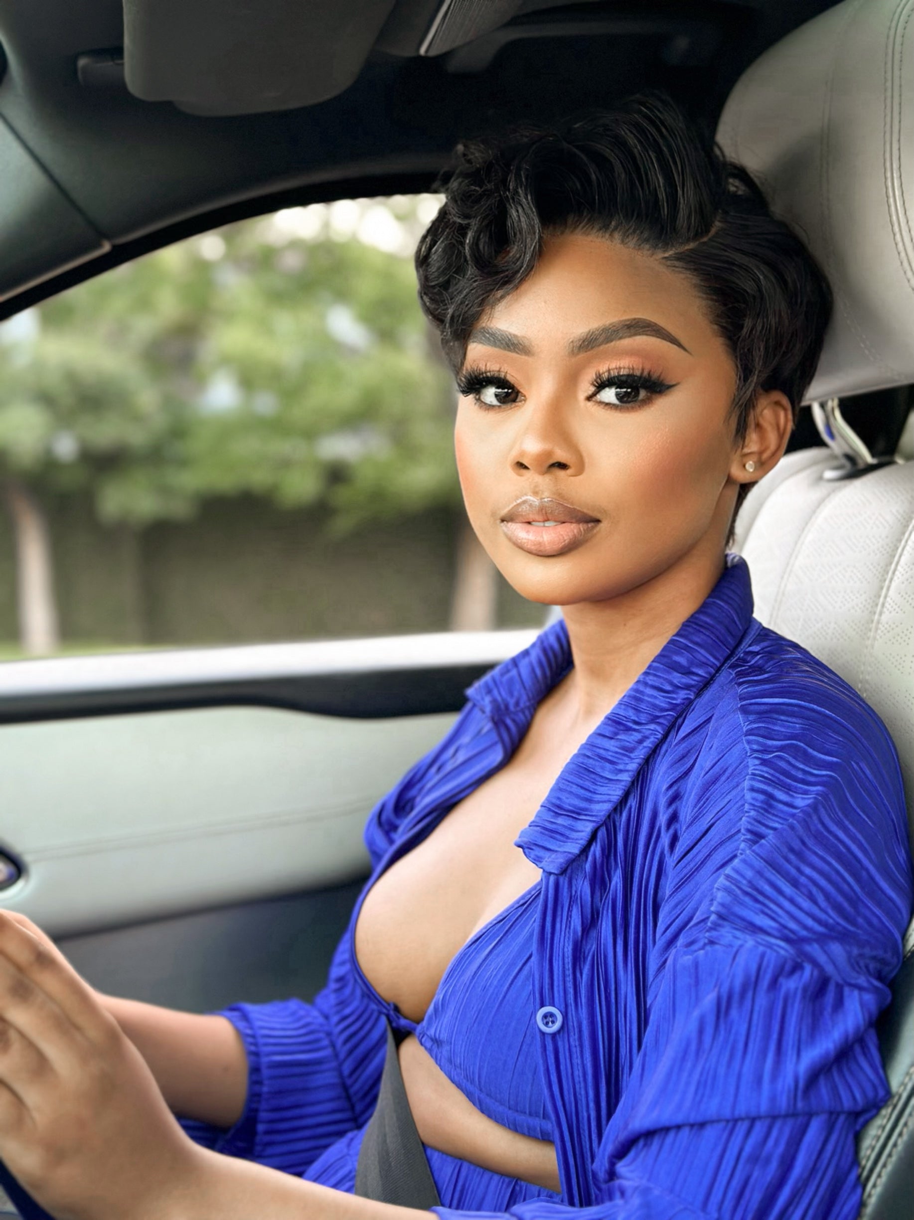 Karabo Frontal Pixie