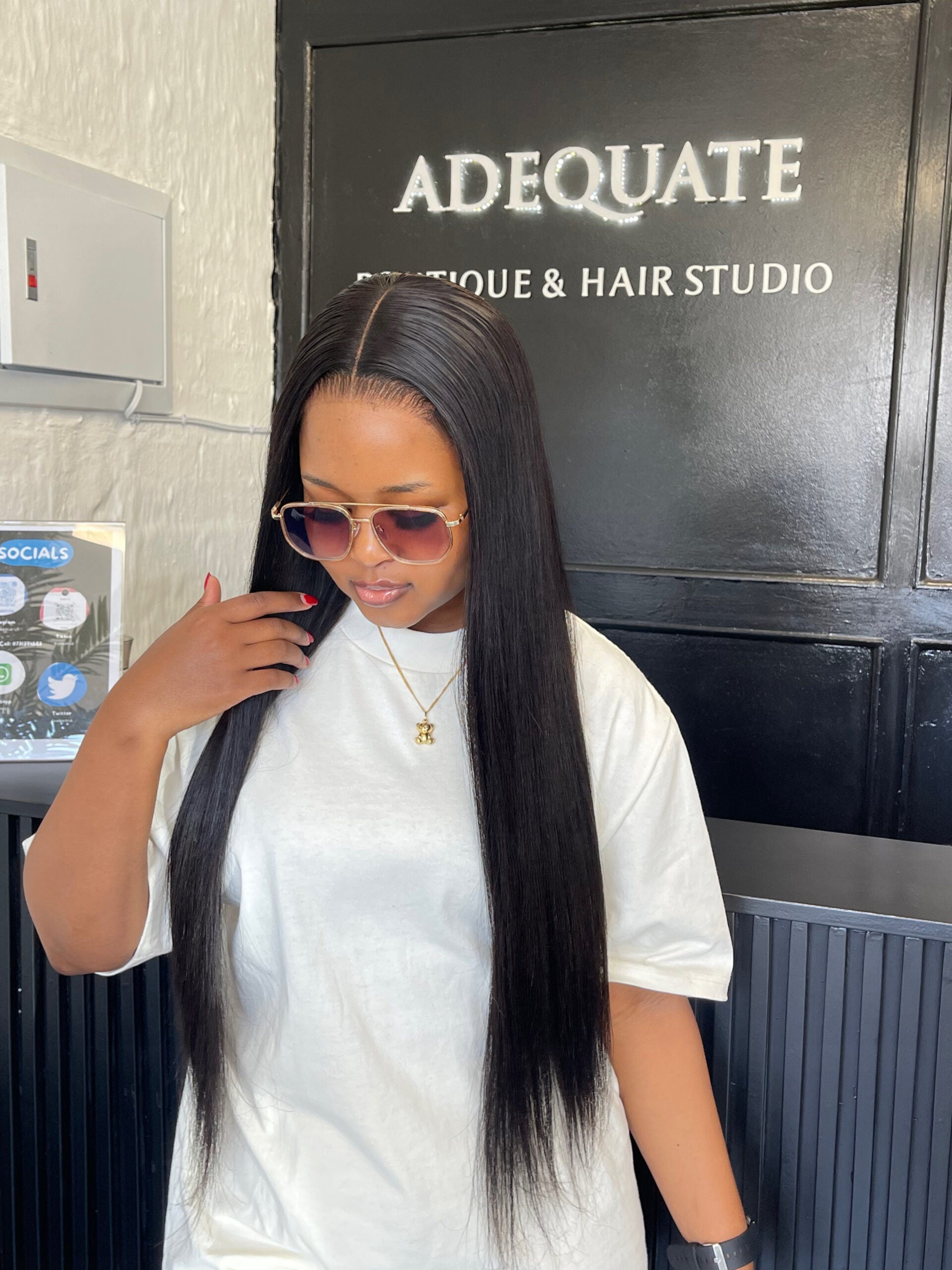 Straight 5X5 HD lace wigs