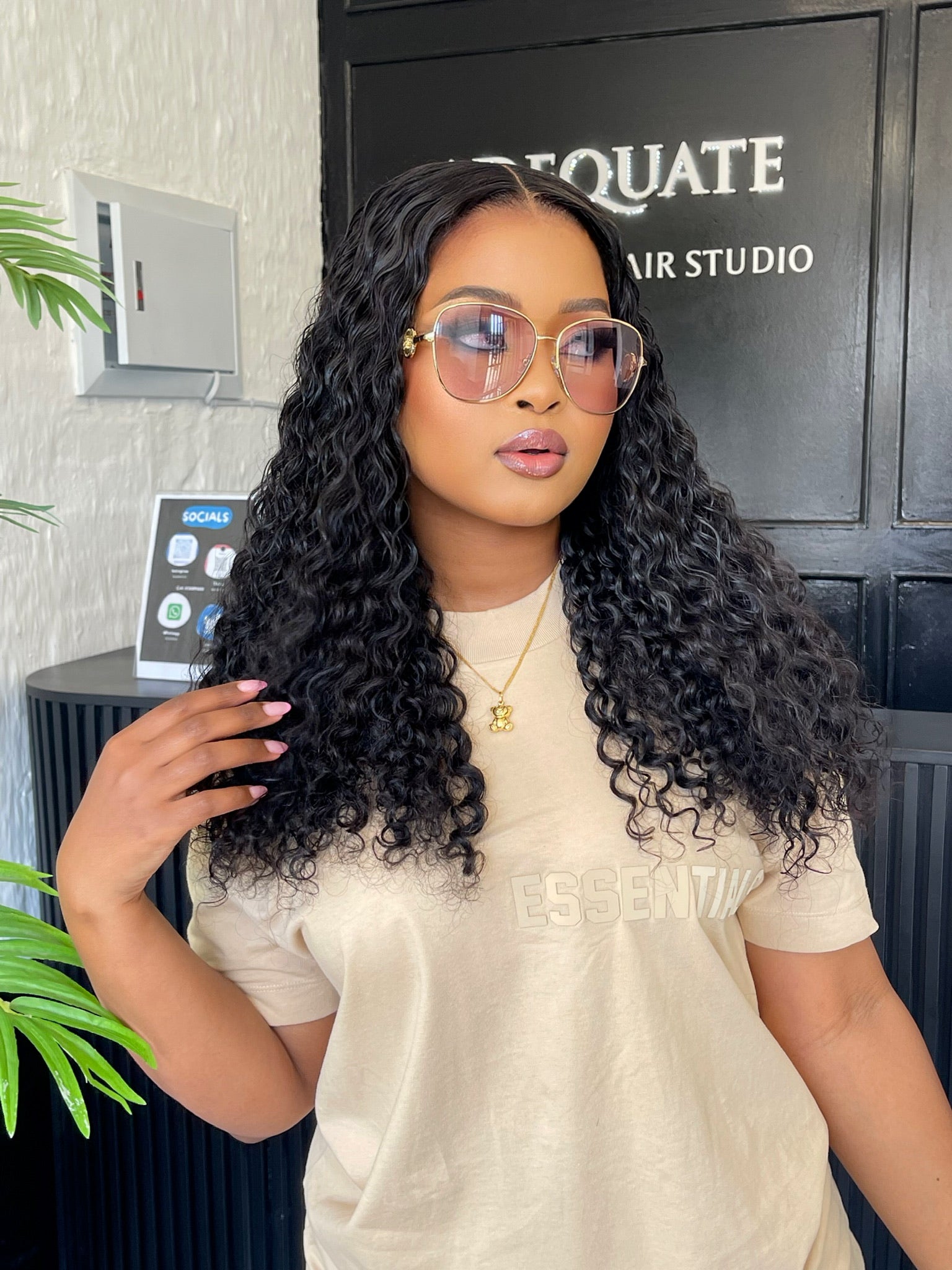 22” Vietnamese 5X5 Curly Unit
