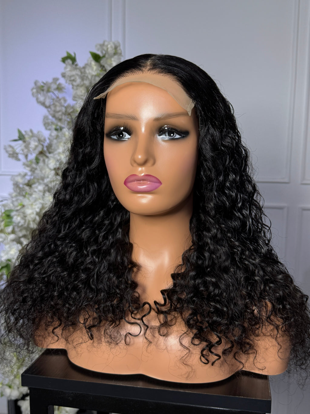 18” DD Curly Glueless Unit