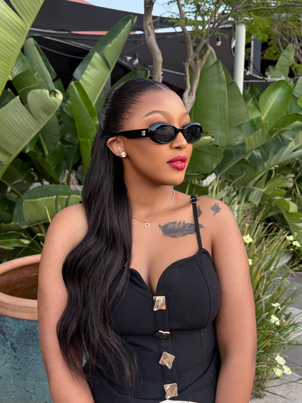 Straight with frontal swiss transparent lace