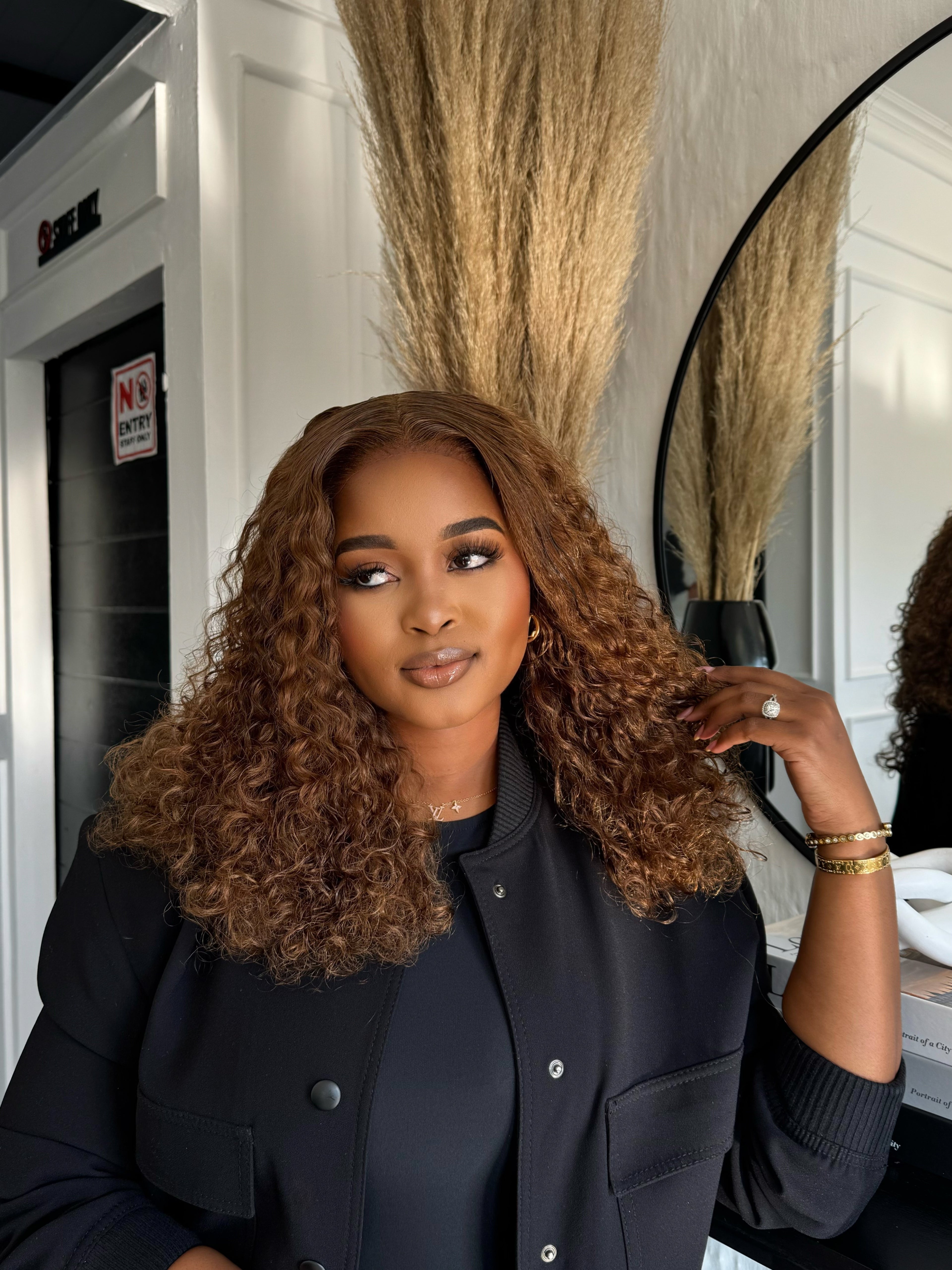 18” Caramel blonde Glueless Unit