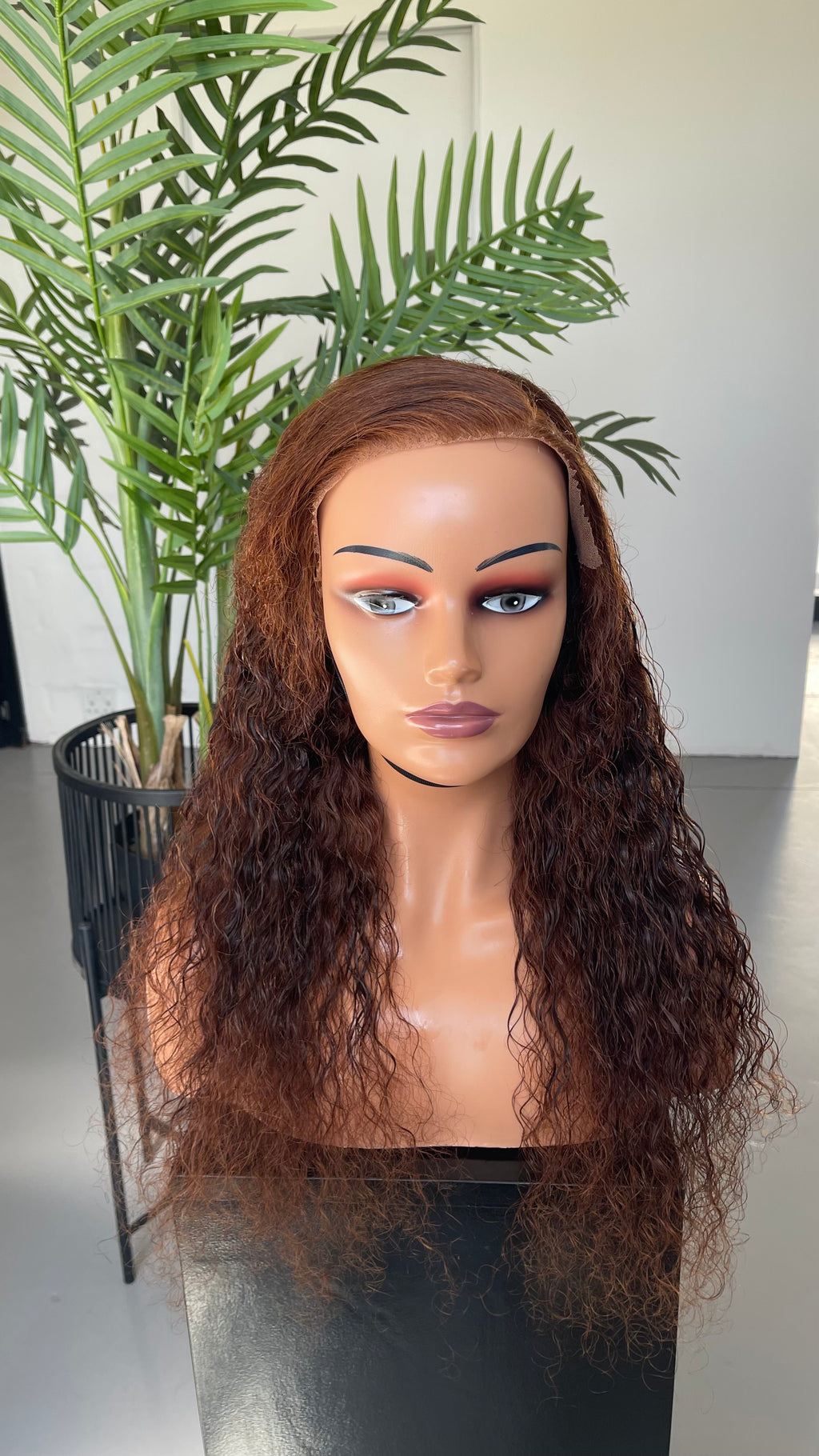 22” Cinnamon Brown Curly Unit