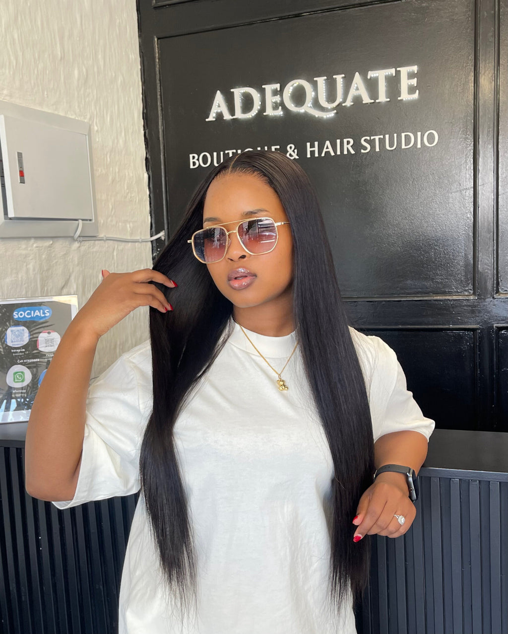 Straight 5X5 HD lace wigs