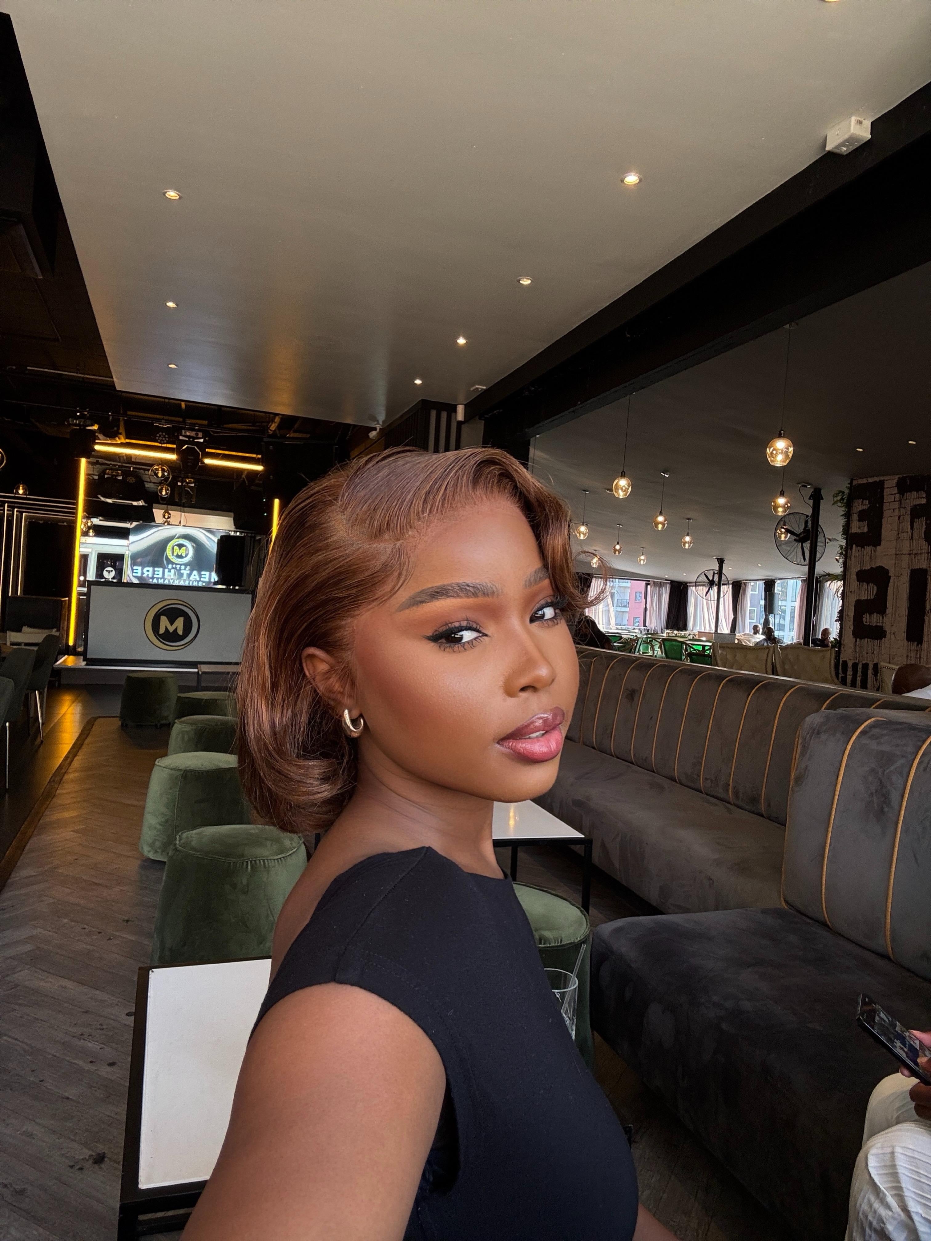 10”  Browny frontal bob