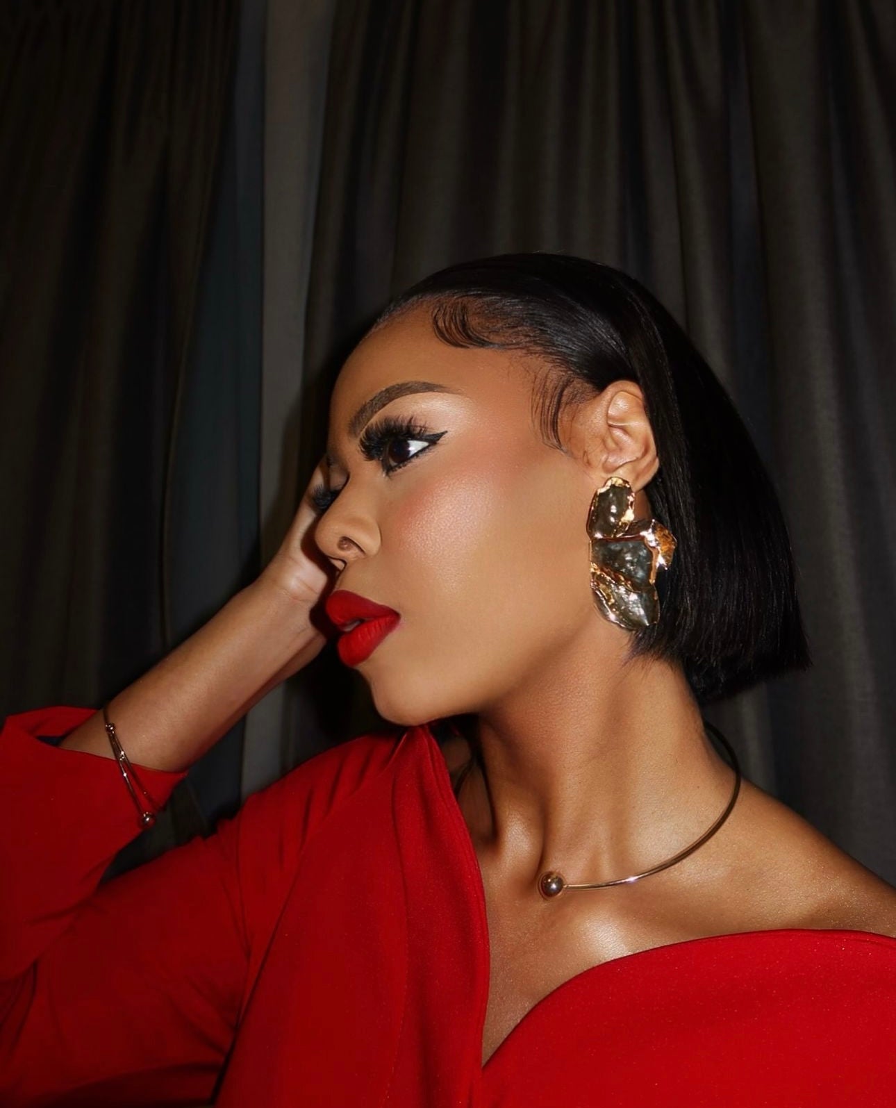 10” Double Drawn Frontal Bob