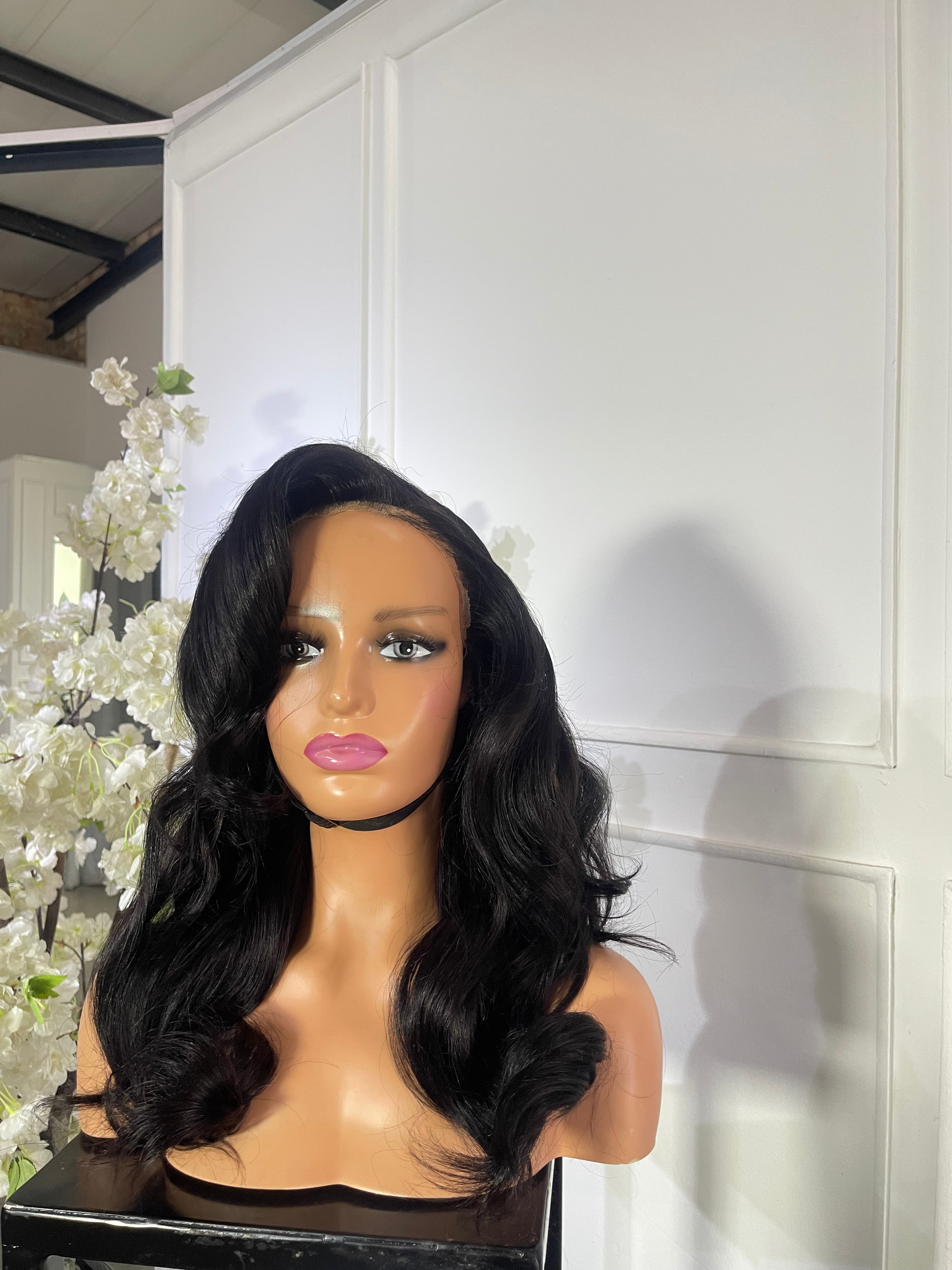 18” Natural Bouncy Unit - SAMPLE WIG