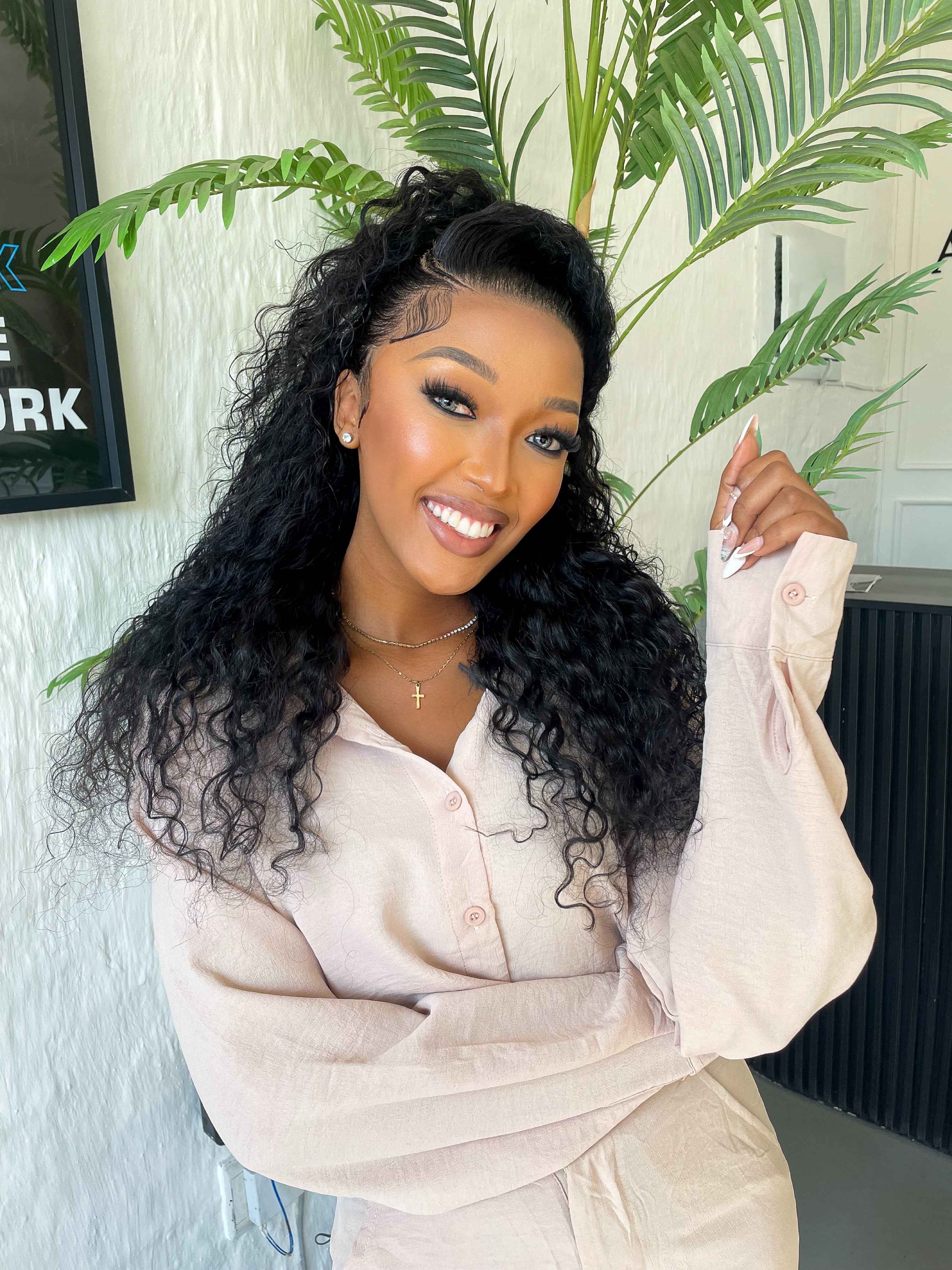 18” Gcinile Curly Unit - SAMPLE WIG