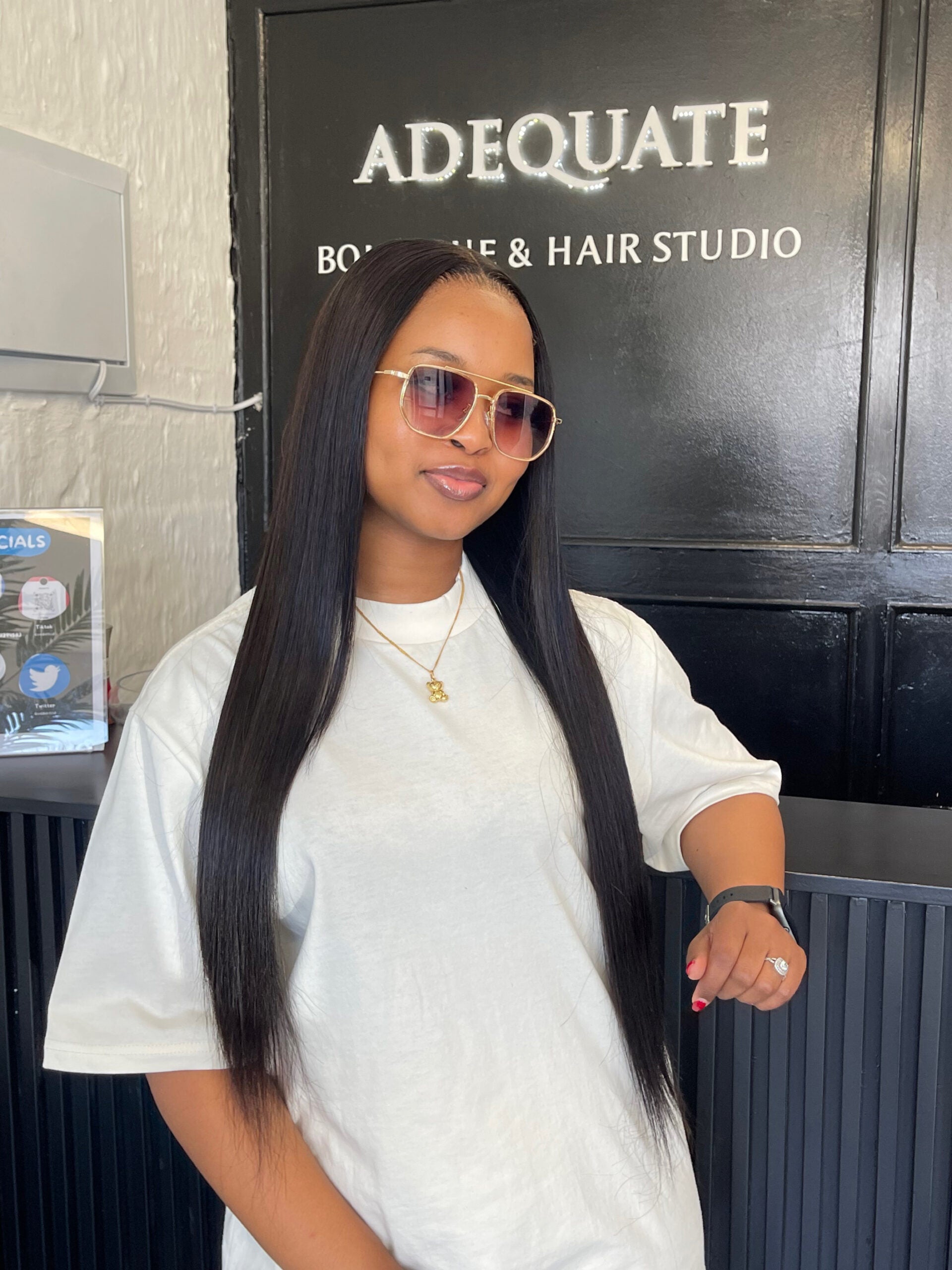 Straight 5X5 HD lace wigs