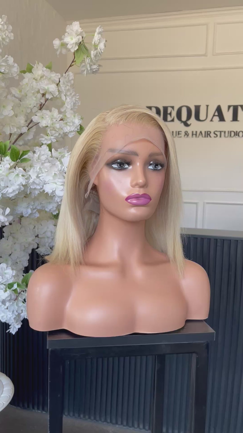 14” Platinum blonde - SAMPLE WIG